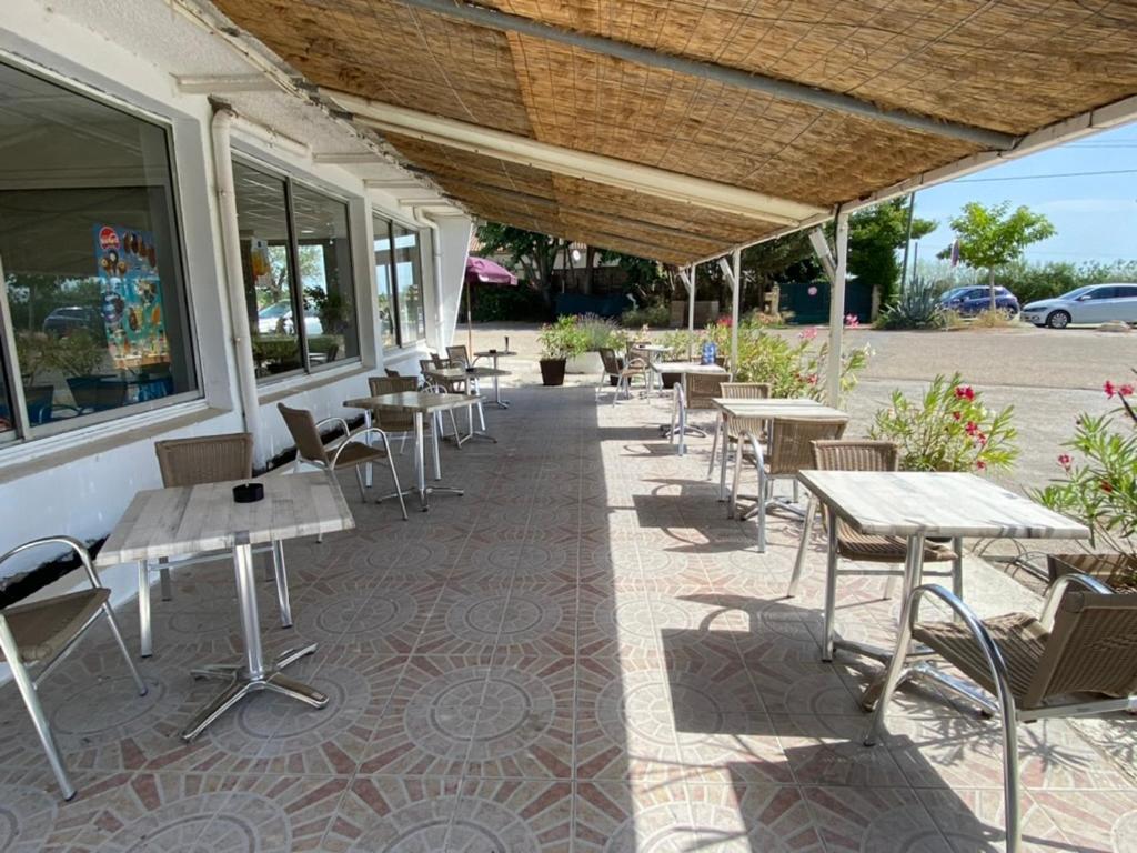 Hotel Restaurant La Ceinture Vauvert Eksteriør billede